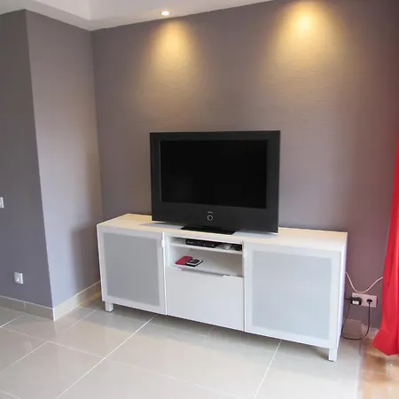 Per 4 Persones A Doctor Fleming A 5 Minuts De La Platja Gran Appartement *
